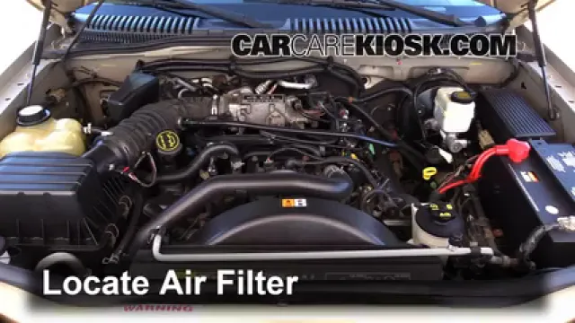 2005 Mercury Mountaineer Premier 4.6L V8 Filtre à air (moteur) Changement